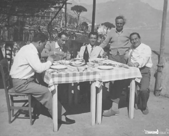 trattoria da ciccio amalfi old style-celebrità-tavolata